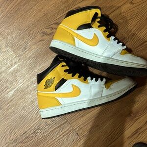 Air Jordan 1